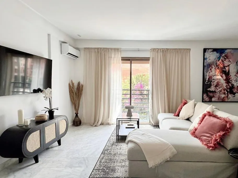 Fun-Filled Luxury City Center Apartment Marrakesh