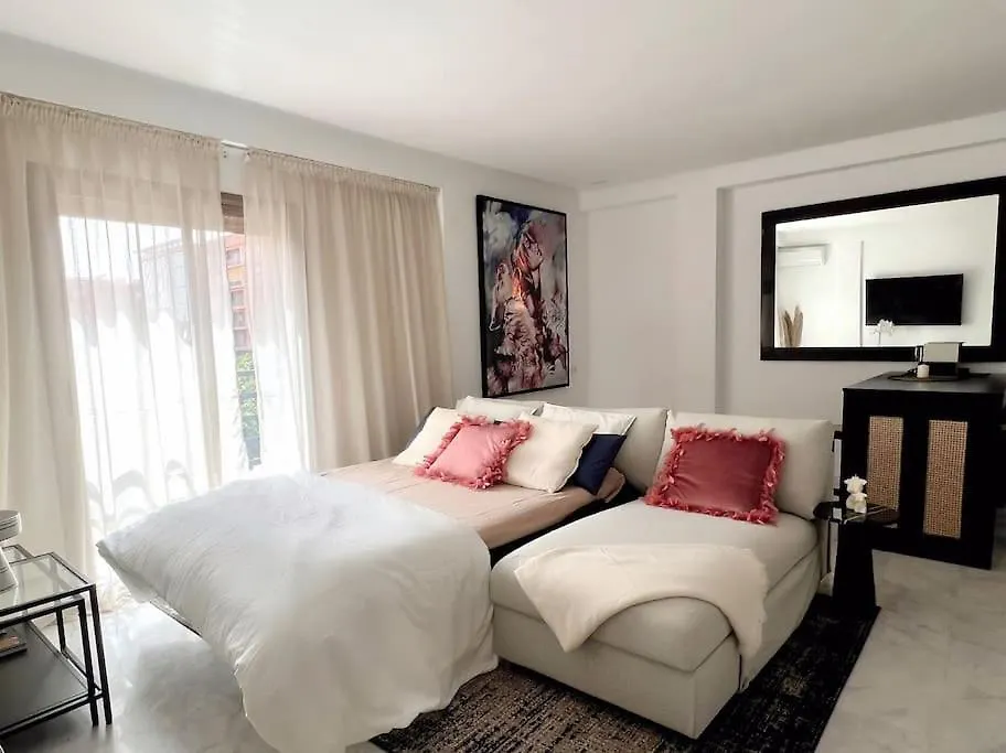 Fun-Filled Luxury City Center Apartment Marrakesh Morocco