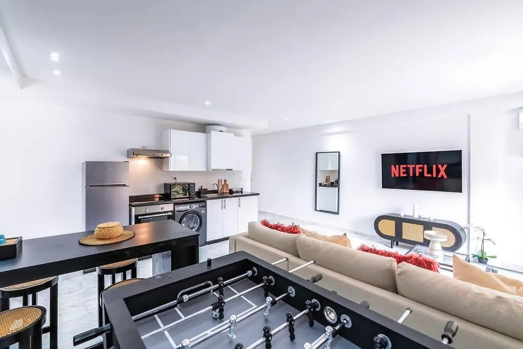 Fun-Filled Luxury City Center Apartment Marrakesh